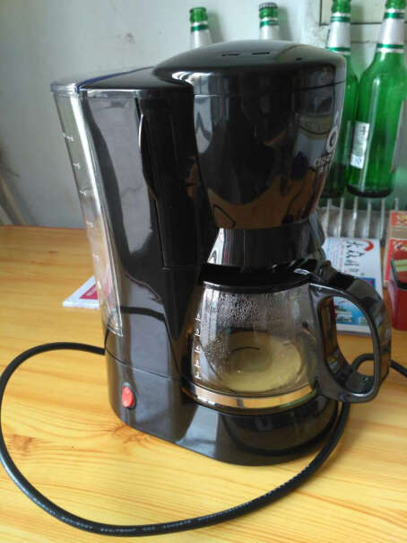 泉笙道全自动煮茶器这款煮茶器的烧水内胆是玻璃的吗？还是塑料的。