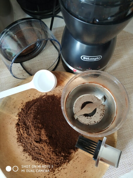 德龙咖啡机磨豆机请问磨豆后好清洗吗？