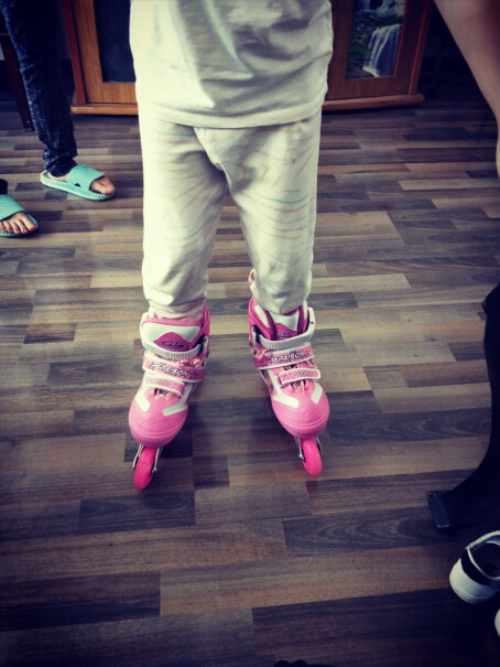 小状元儿童溜冰鞋女童男童套装旱冰鞋滑冰鞋4.5岁穿什么码？
