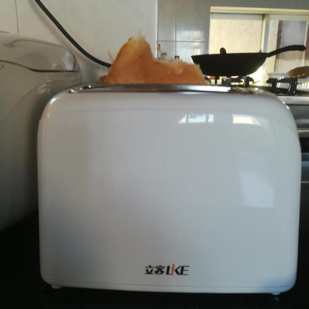 立客面包机家用烤面包机2片烤面包片机小面包多士炉早餐机是把面包放进去烤吗？