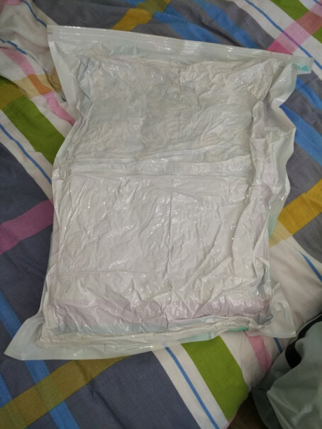 收纳棉被衣物整理袋太阳花款内含手动抽气泵可以放羊绒衫乌？