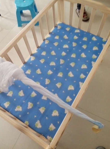 婴儿床HUGBB实木无漆婴儿床405童床到底要怎么选择,使用体验？