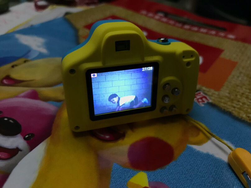 儿童数码相机玩具无质保，你们知道吗，啊哈哈。