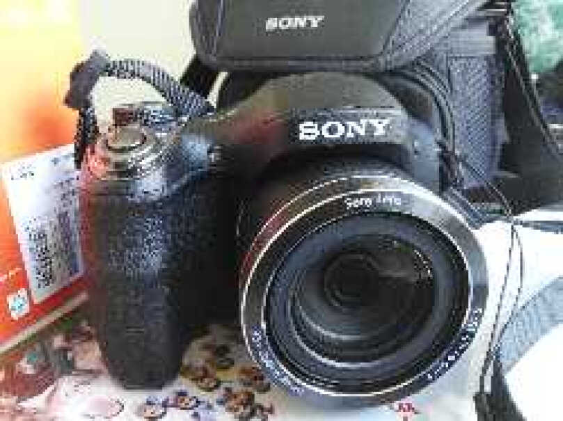 索尼DSC-HX400数码相机数码相机吃电吗？？？