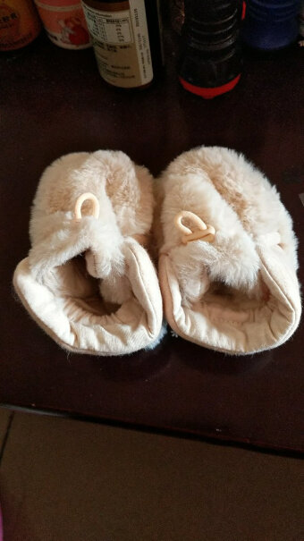 凯乐宝婴儿袜子新生儿护脚套袜套春秋冬款毛毛婴儿棉鞋这是多大小孩穿的？