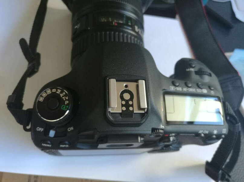 单反相机佳能EOS 6D Mark II相机套装测评结果让你出乎意料！良心点评配置区别？