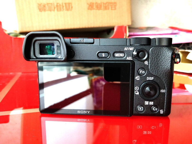 微单相机SONY ILCE-6400 Vlog微单相机评测下怎么样！哪款性价比更好？
