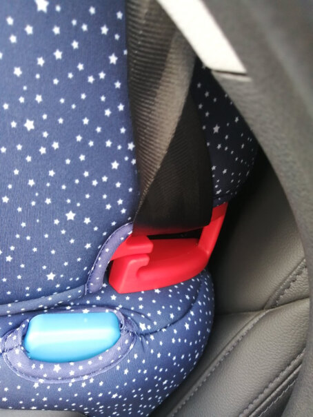 gb好孩子高速汽车儿童安全座椅这个是什么接口？