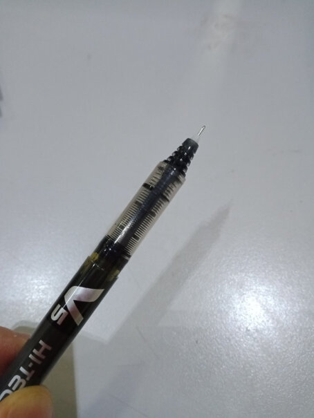 日本百乐BX-V5直液式走珠笔中性水笔针管笔签字笔和斑马的哪个好用？