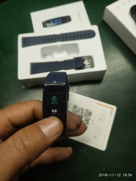 迦沃Fitup V10智能手环亲，这款手环需要绑定手机的才能用吗？