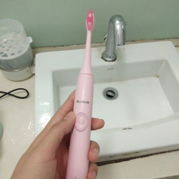 科蒂斯电动牙刷成人男女情侣礼物套装软毛防水充电式美白智能全自动牙刷耐用吗，可以用多长时间？
