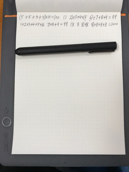 Wacom CDS810G 数位本手绘笔记本到底是在纸上写还是在屏幕上写？