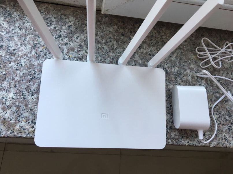 小米wifi放大器prowifi信号增强器4楼有wifi，5楼搜不到，这个可以放5楼用么？