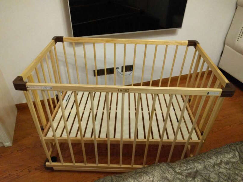 婴儿床farska全实木婴儿床冰箱评测质量怎么样！评测结果好吗？