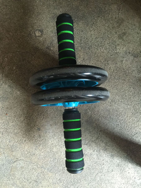 凯速双轮健腹器腹肌轮健腹轮滚轮PR05套装绿货收到了，管子怎么这么松啊？