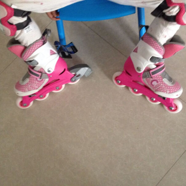 轮滑护具TROLO梅花儿童轮滑护具套装多少钱？适不适合你！看质量怎么样！
