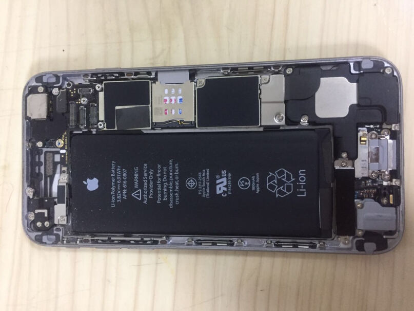 诺希苹果6电池有没有谁换了电池后电源键出问题啊？