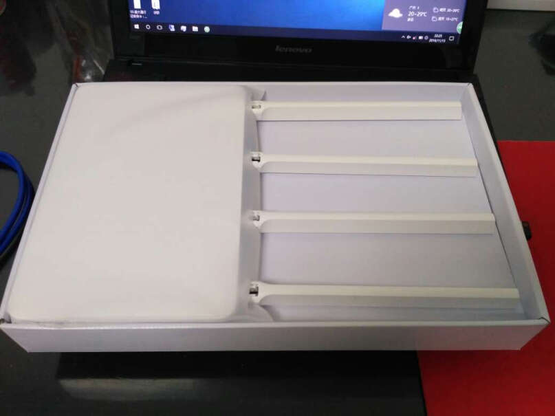 小米wifi放大器prowifi信号增强器大家买的WiFi放大器Pro的包装盒有塑料薄膜密封吗？