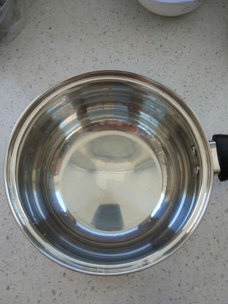 爱仕达ASD奶锅16，锅底直径是多少？