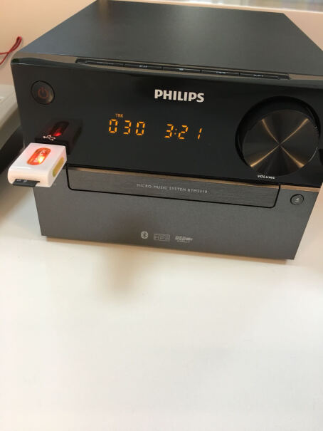飞利浦DTM380音响音箱连上5.1的音响，是不是只有两个音箱有声音？