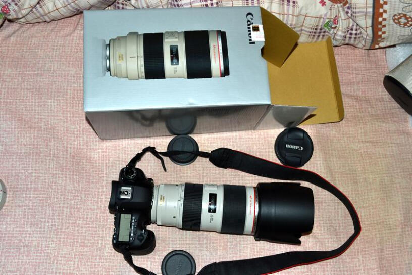 单反相机佳能EOS 6D Mark II相机套装评测解读该怎么选,评测性价比高吗？