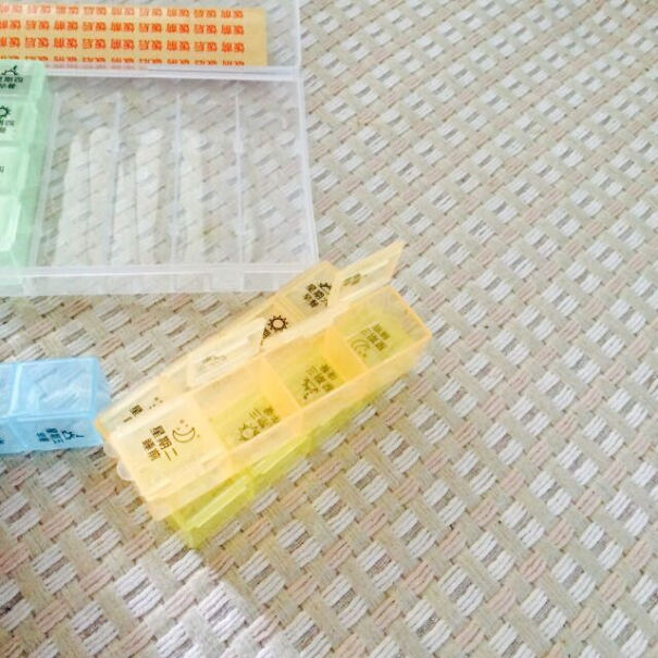 旅行装备JAJALIN切药器可固定药片分割器药片收纳盒粉碎器全方位评测分享！评测报告来了！
