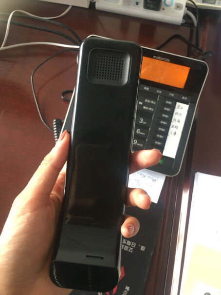 摩托罗拉Motorola录音电话机无线座机怎样连接电脑看通话记录？