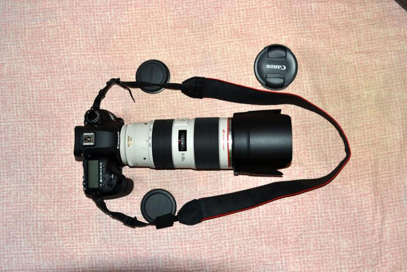 单反相机佳能EOS 6D Mark II相机套装评测解读该怎么选,评测性价比高吗？
