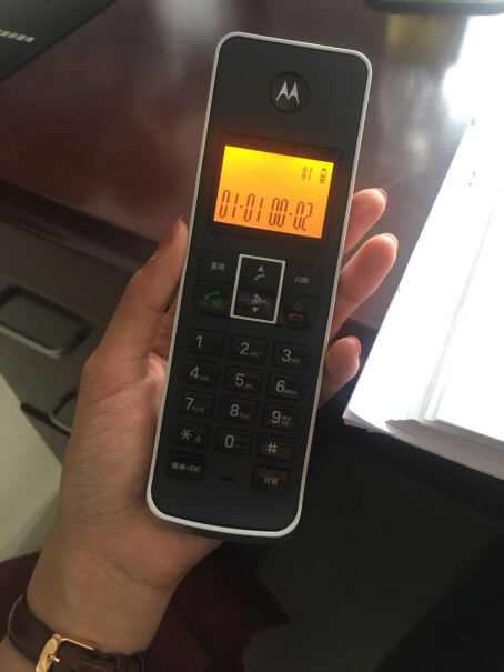 摩托罗拉Motorola录音电话机无线座机怎样连接电脑看通话记录？