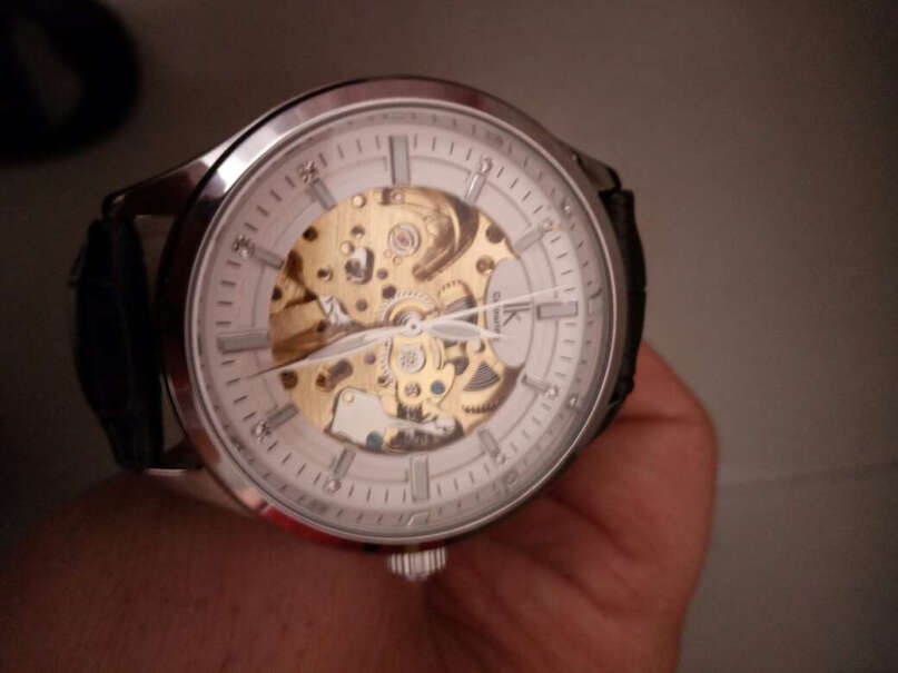 阿帕琦IK手表镂空全自动夜光机械表时间精准吗？