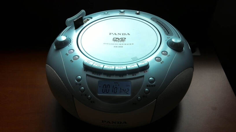 熊猫CD-850CD播放机英语复读学习机有带遥控板吗？
