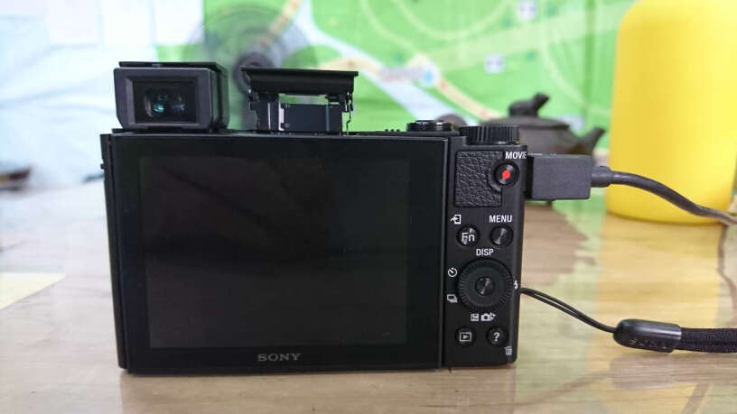 索尼DSC-HX60数码相机现在拍出的照片显示的时间是2015年能调到2017吗？