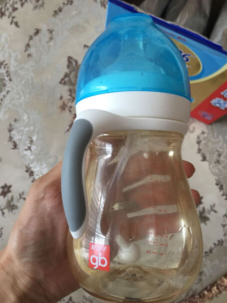 gb好孩子PPSU奶瓶大家买的漏奶吗？我买的怎么老是漏奶。