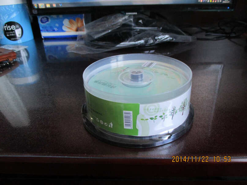 紫光DVD-R空白光盘我买了光盘，不能刻录，是怎么回事？有没有店长教教我？
