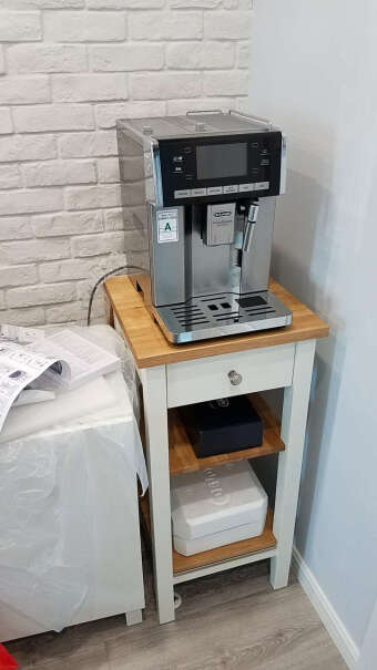 德龙家用办公室咖啡机研磨咖啡豆粉两用6900系列这款咖啡机用于咖啡店合适么？