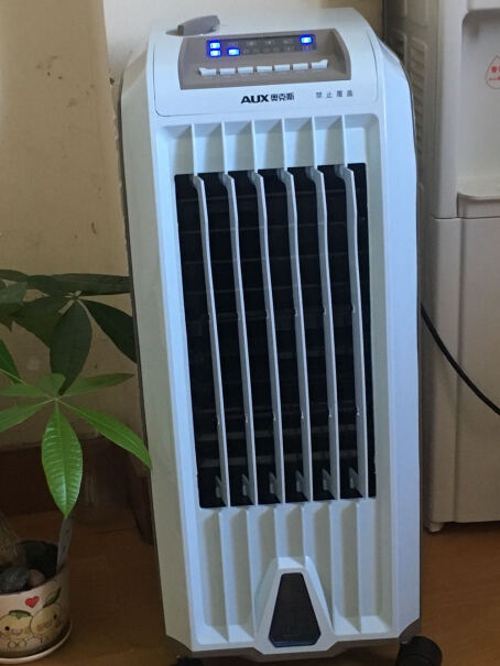 奥克斯风扇这个空调扇送风凉不凉？加了冰晶风凉吗？