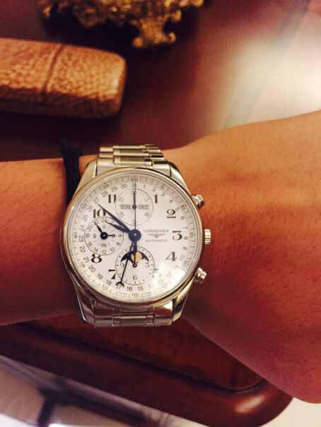 浪琴Longines瑞士手表名匠系列大家买到的这款手表怎么样，听说京东自营卖的手表不是国内行货，到底表真不真，这么贵的表，有点忐忑？