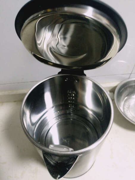 电水壶-热水瓶飞利浦电热水壶一定要了解的评测情况,测评结果震惊你！