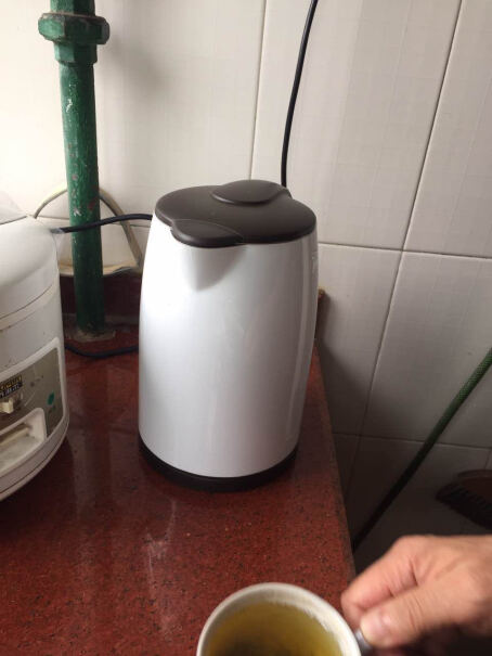 电水壶-热水瓶美的电热水壶304不锈钢评测不看后悔,究竟合不合格？