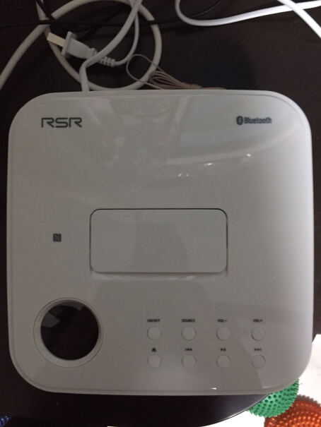 RSRcd机这个是可以链接电视机的吗？小朋友的巧虎dvd可以用吗？