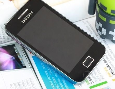 三星(samsung)s5830 3g手机(黑色)wcdma/gsm--不错~~~~性价比可以