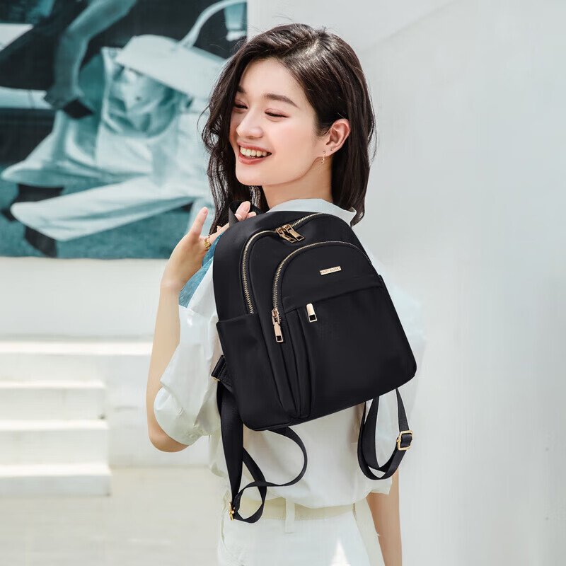 GOLF Backpack for Women, Casual Small Backpack, Student Schoolbag, IPad Laptop Bag, Water-Resistant Travel Bag, Birthday Gift for Wome