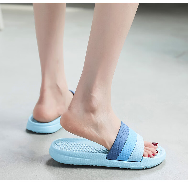 GUOLUOFEI Slippers for Men, Odor-Free, Summer Shower Home Use, Non-Slip Thick Sole, Anti-Odor, Women's Summer Bathroom Slippers, Sky Blue, Size 40-41 17