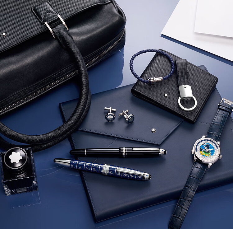 MONTBLANC Red Notebook and Penid Red Signature Pen Gift Set 2