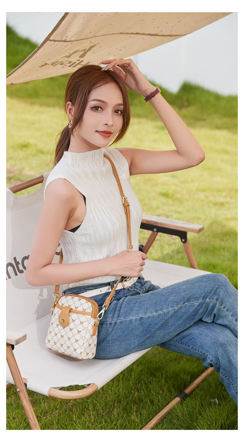 Xiaoxiongyilian Shoulder Crossbody Mini Bag for Women, Phone Pouch, Fashionable Versatile Mini Handbag, Printed Bucket Bag, Valentine's Day Gift 1