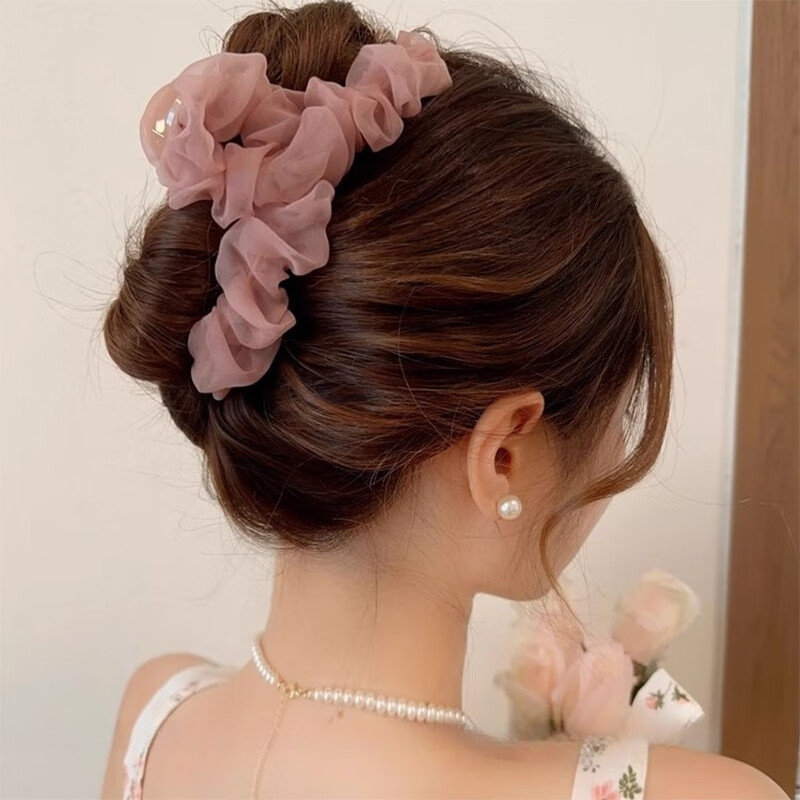 Gemon French Hepburn Style Triangle Hair Clip Women's High-End Shark Clip Hair Accessory 2025 New Elegant Hairpin for Back of Head 6