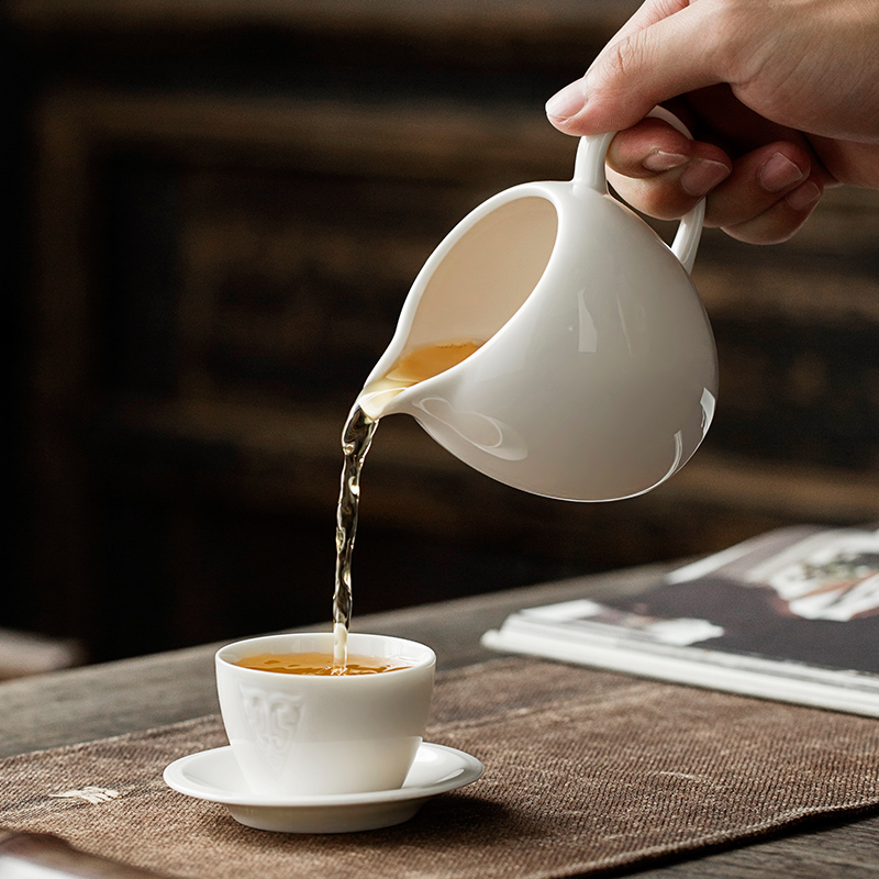 Jinxiangyu Tea Accessories Fair Cup, Lard White Wealthy Tea Sea, High White Porcelain Tea Sea, Kung Fu Tea Set Tea Divider