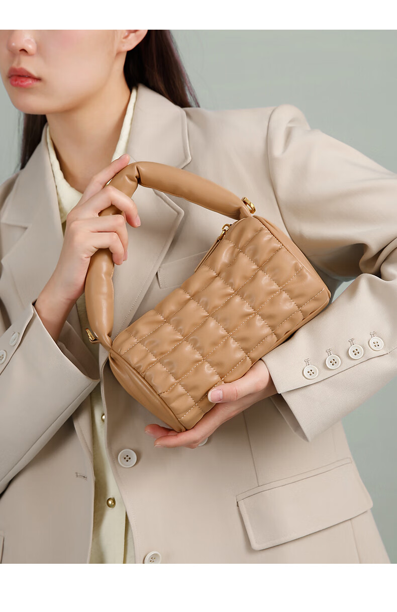 简佰格枕头包手提女包小众品牌轻奢2022生日礼物波士顿包包大容量女士