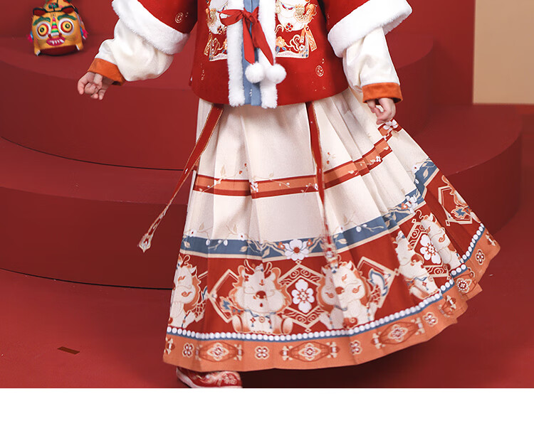 Qibo Girls' New Year Outfit, Winter Hanfu for Children, 2026 New Style Ming Dynasty Horse-Face Skirt, New Year Greeting Costume, Little God of Wealth, Size 150 5