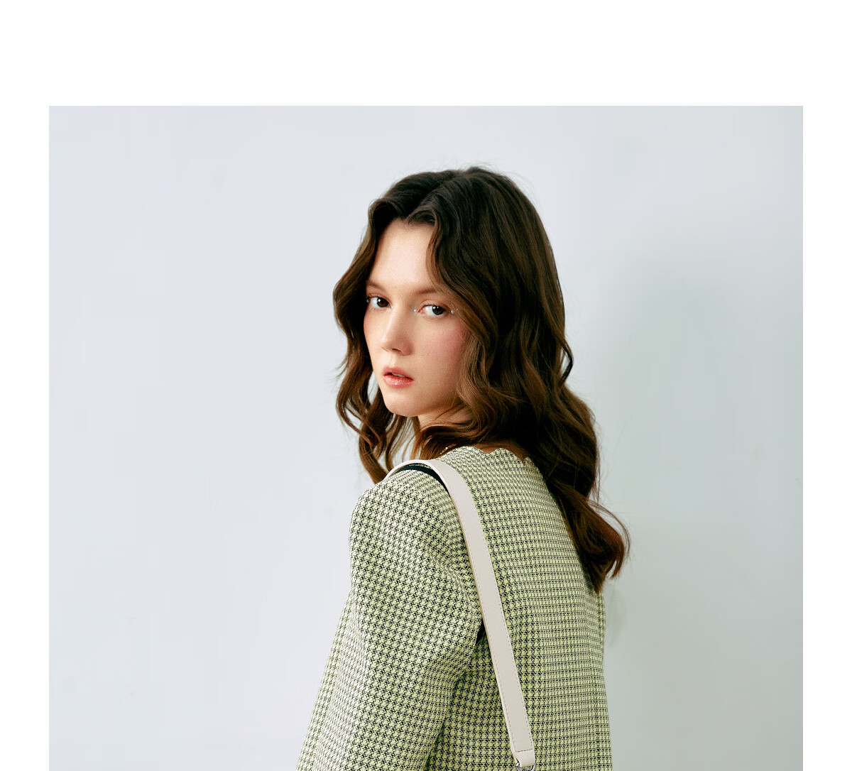 JUST STAR Zhang Yuxi's Same Style Backpack for Women, 2026 New Light Luxury Lightweight Travel Backpack, School Bag, Birthday Gift 20